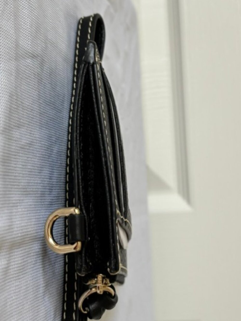 Dooney & Bourke Pebble Grain Zip Top Card Case Wristlet Black - Picture 6 of 12